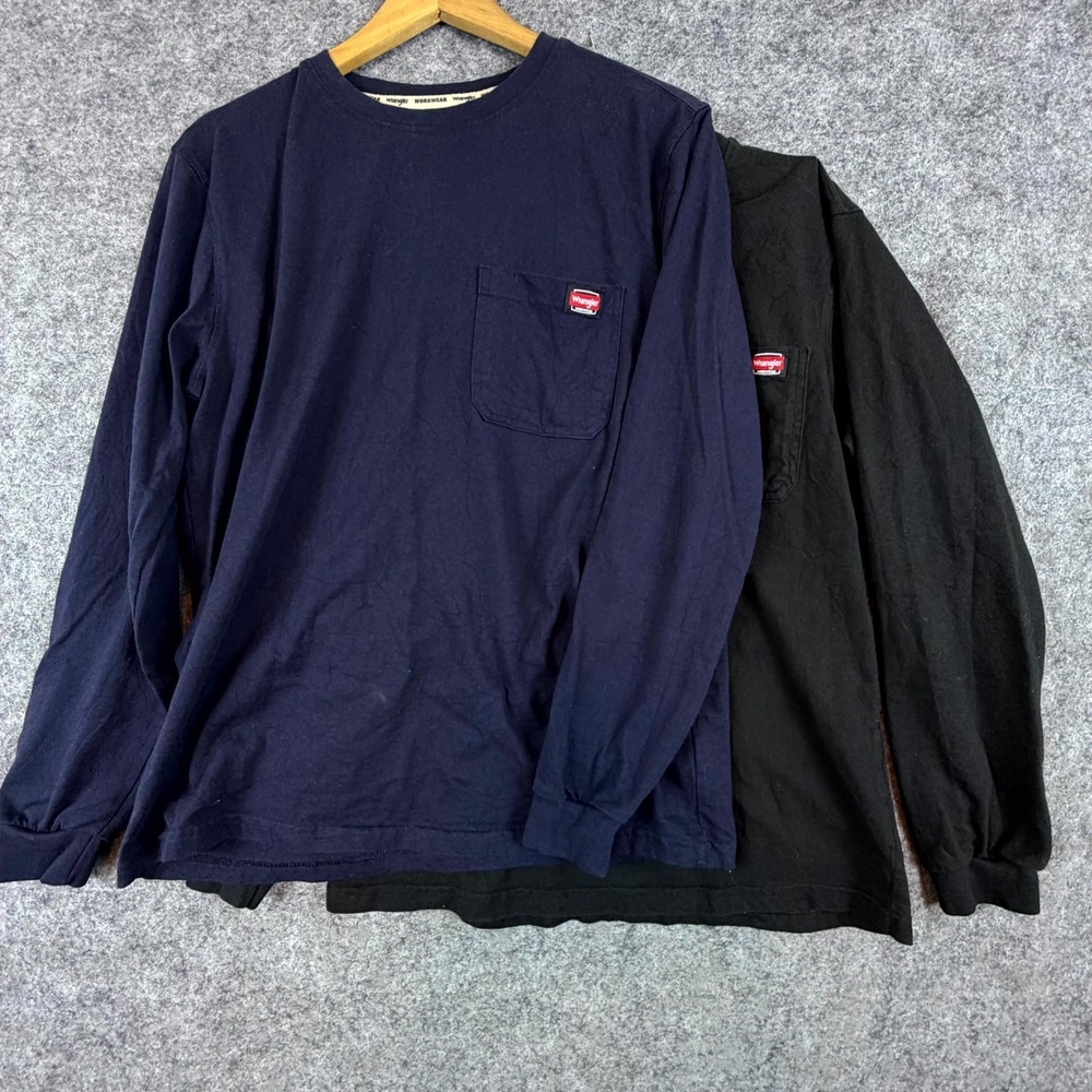 Lot Of 2 Wrangler T Shirt Mens Medium Blue Black Workwear Long Sleeve Casual